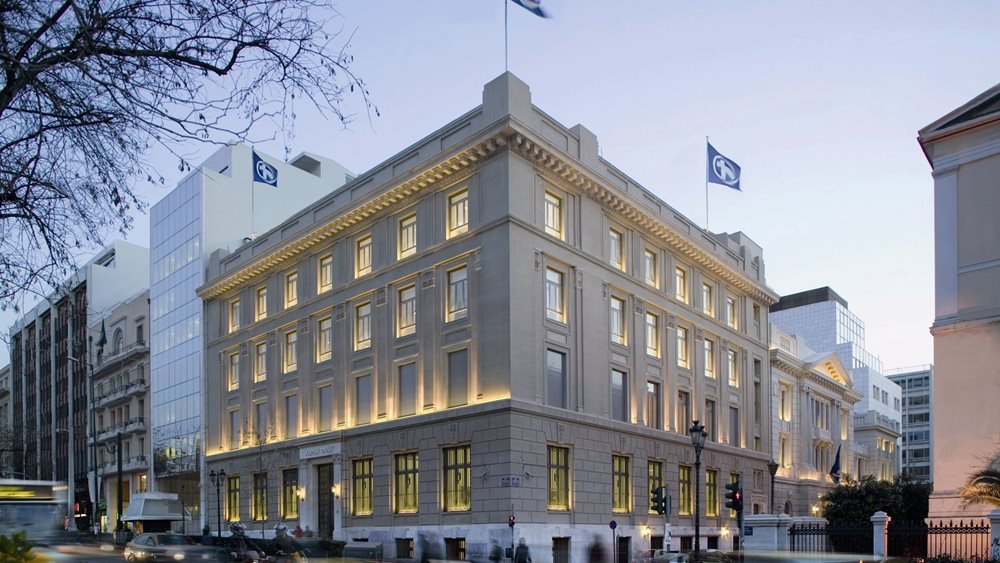 Alpha Bank: Τιμήθηκε με 5 βραβεία στα Digital Finance Awards 2025