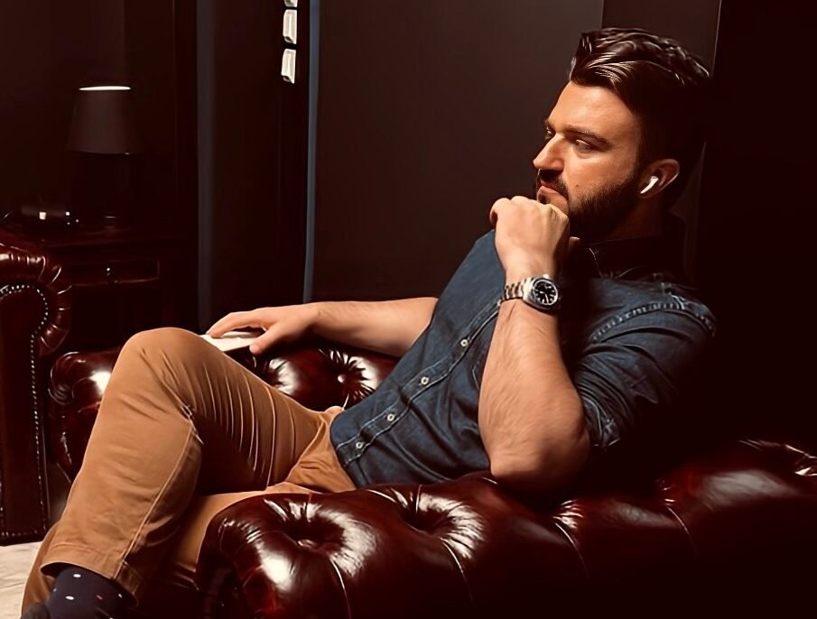 personal brand michalis botas