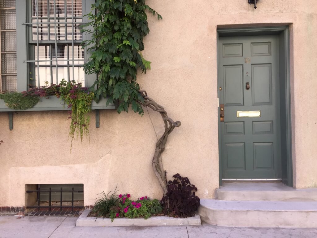 Πώς καταλαβαίνεις αν έχουν προσπαθήσει να παραβιάσουν την κλειδαριά σου – Σημάδια & τι να κάνεις άμεσα