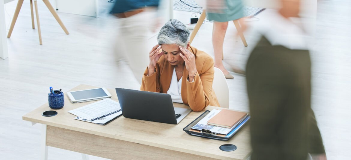 Burnout ή κατάθλιψη; Πώς θα καταλάβεις τη διαφορά