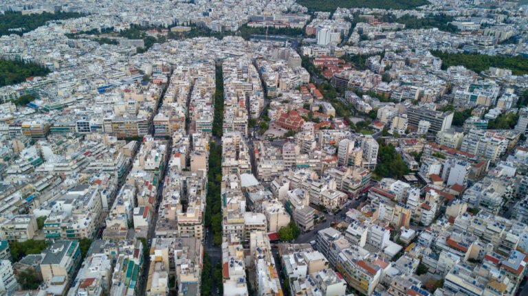 Benefits of Obtaining a Golden Visa Through Real Estate Investment in Greece