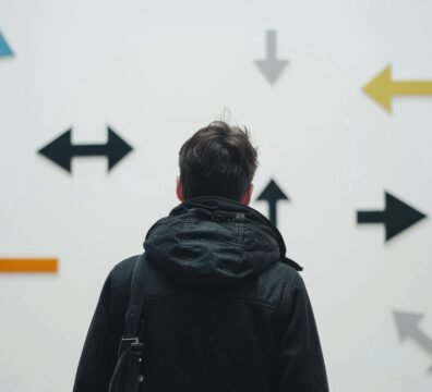 Decision Architecture: Πώς παίρνουν αποφάσεις οι online χρήστες