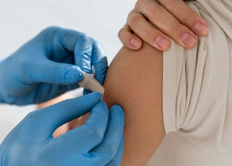 Προστατεύει πλήρως το εμβόλιο HPV από τον καρκίνο του τραχήλου της μήτρας;